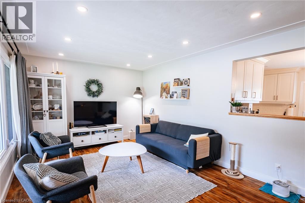 217 Dixon Street, Kitchener, Ontario  N2G 3E8 - Photo 3 - 40843210