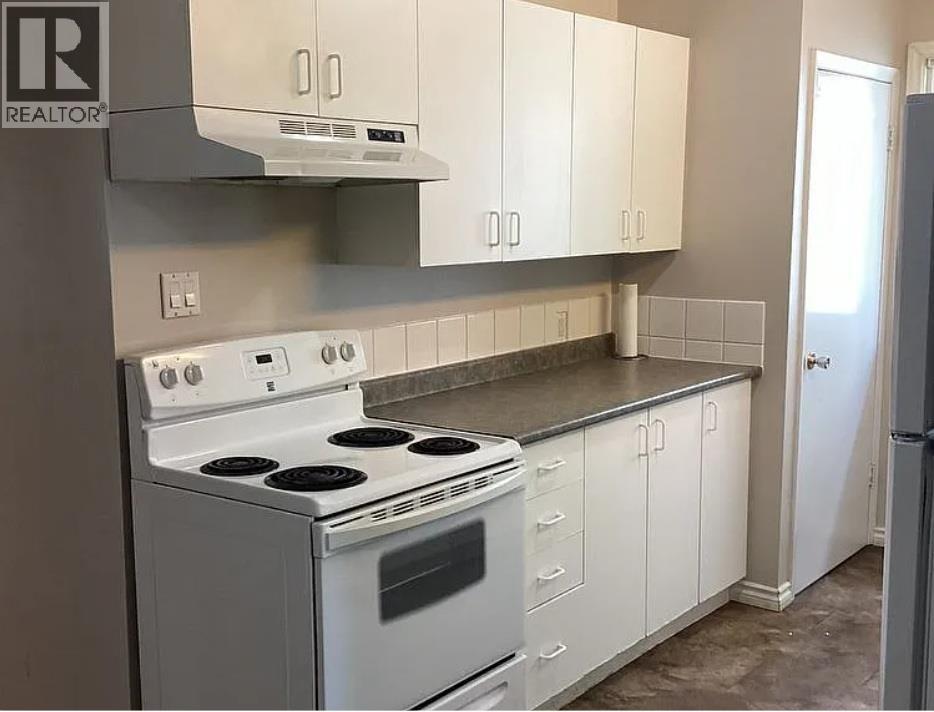 9705 103 Avenue, Fort St. John, British Columbia  V1J 2G9 - Photo 6 - C8067267