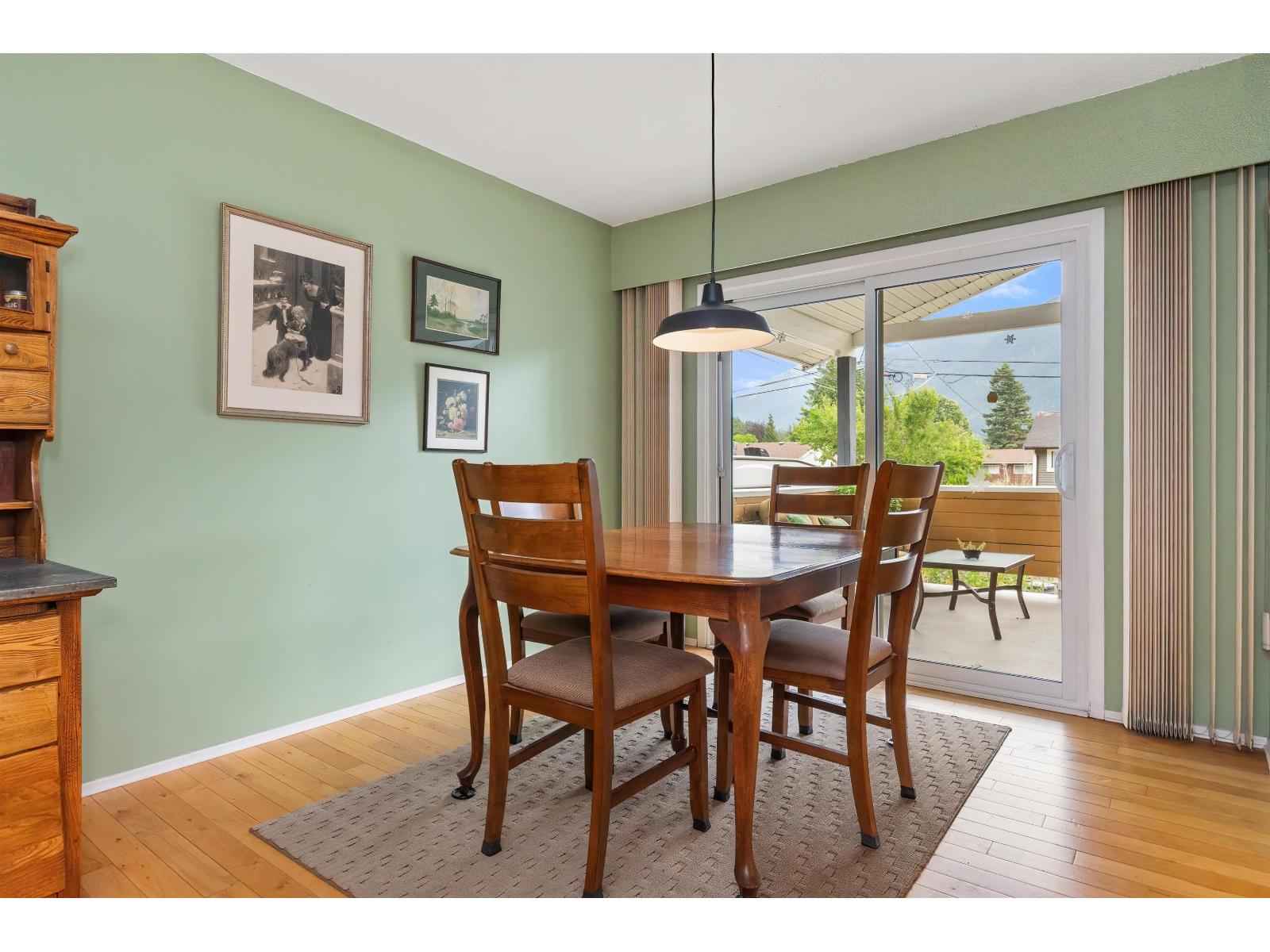 630 Hazel Street, Hope, Hope, British Columbia  V0X 1L0 - Photo 11 - R3140388