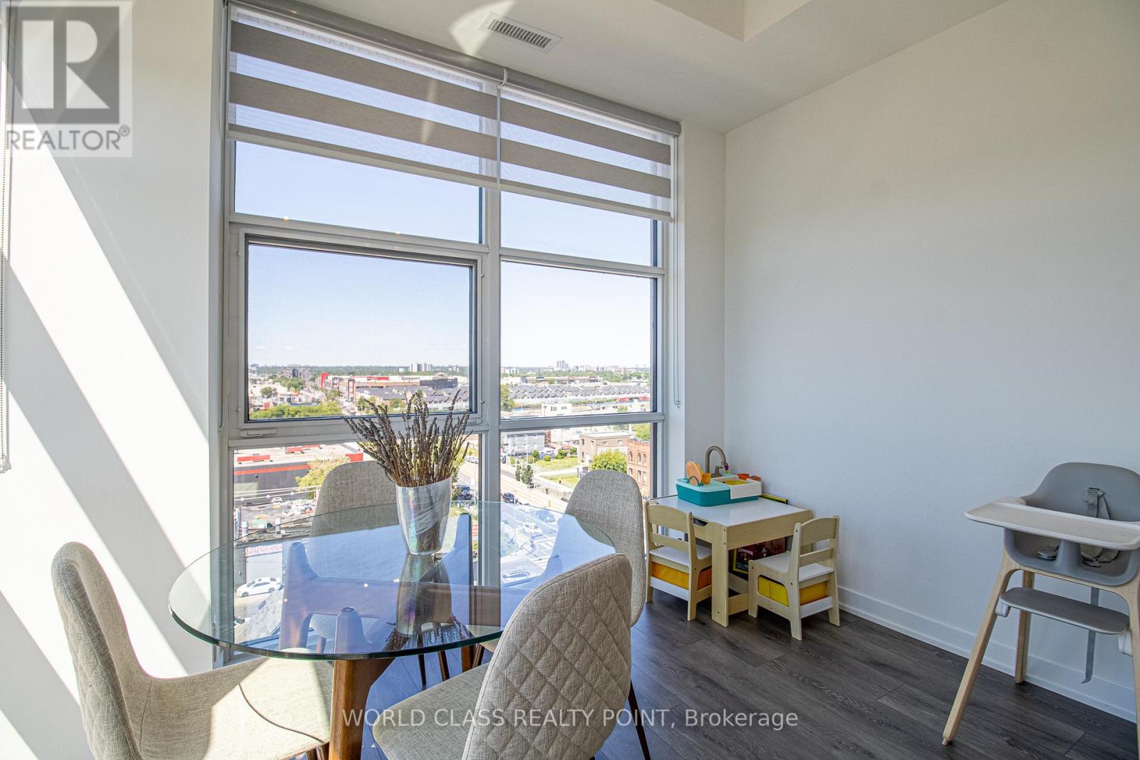 906 - 1787 St. Clair Avenue W, Toronto, Ontario  M6N 1J3 - Photo 6 - W13496362