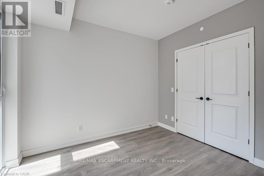 409 - 335 Wheat Boom Drive, Oakville, Ontario  L6H 7Y1 - Photo 11 - W13496366