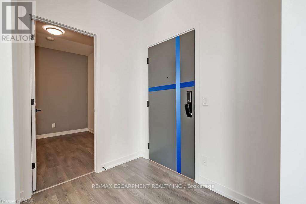 409 - 335 Wheat Boom Drive, Oakville, Ontario  L6H 7Y1 - Photo 5 - W13496366