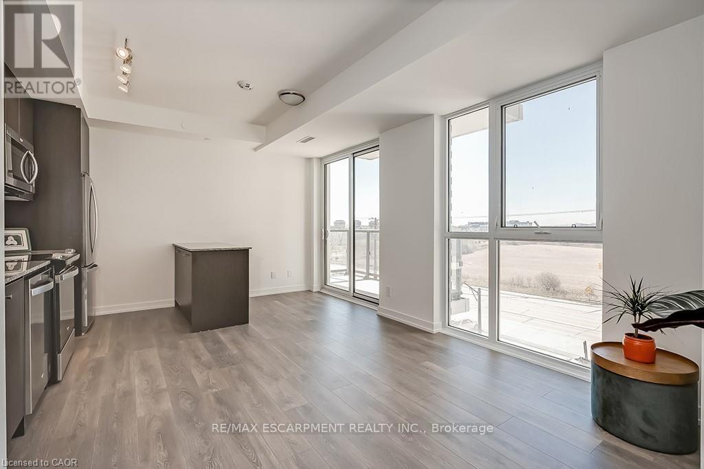 409 - 335 Wheat Boom Drive, Oakville, Ontario  L6H 7Y1 - Photo 6 - W13496366