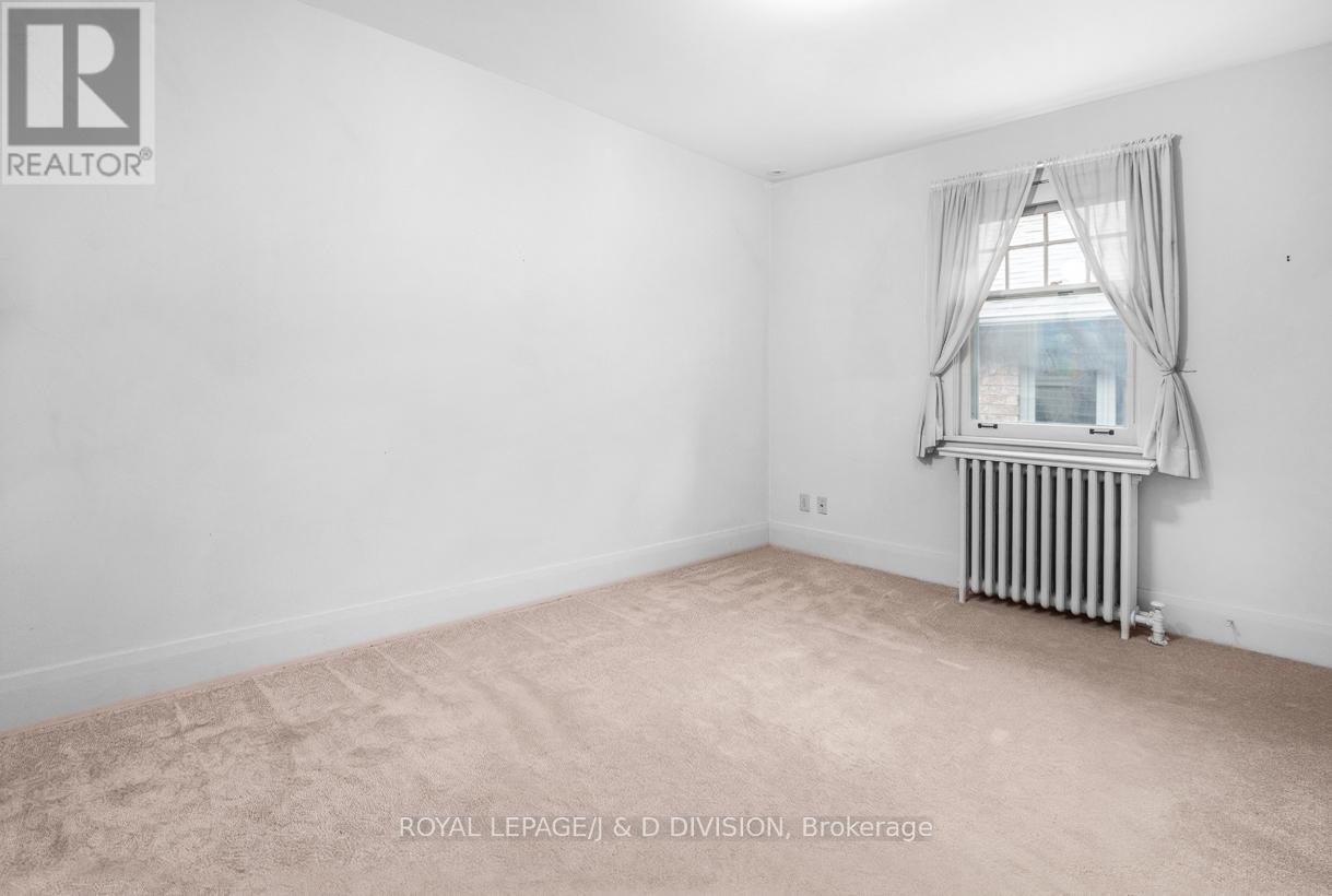 58 Lascelles Boulevard, Toronto, Ontario  M5P 2E1 - Photo 14 - C13205710