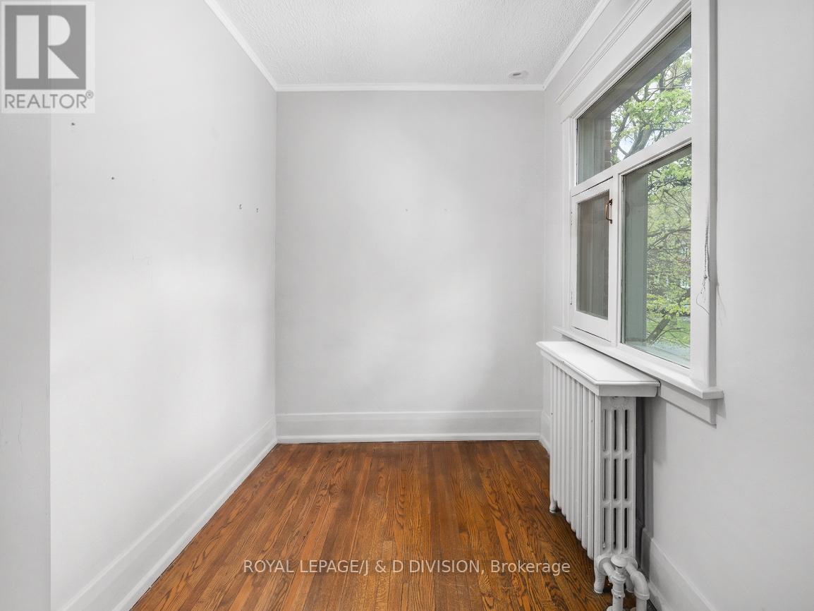 58 Lascelles Boulevard, Toronto, Ontario  M5P 2E1 - Photo 5 - C13205710