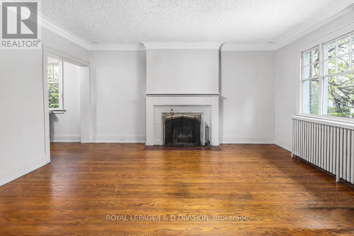 58 Lascelles Boulevard, Toronto, Ontario  M5P 2E1 - Photo 6 - C13205710