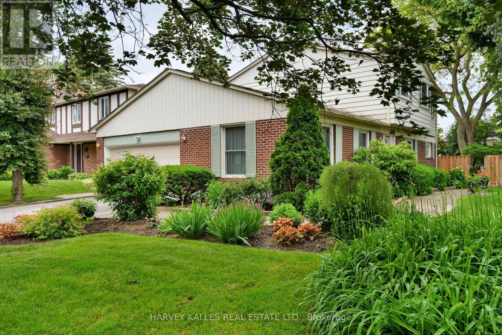 55 ABERFELDY CRESCENT, Markham, Ontario