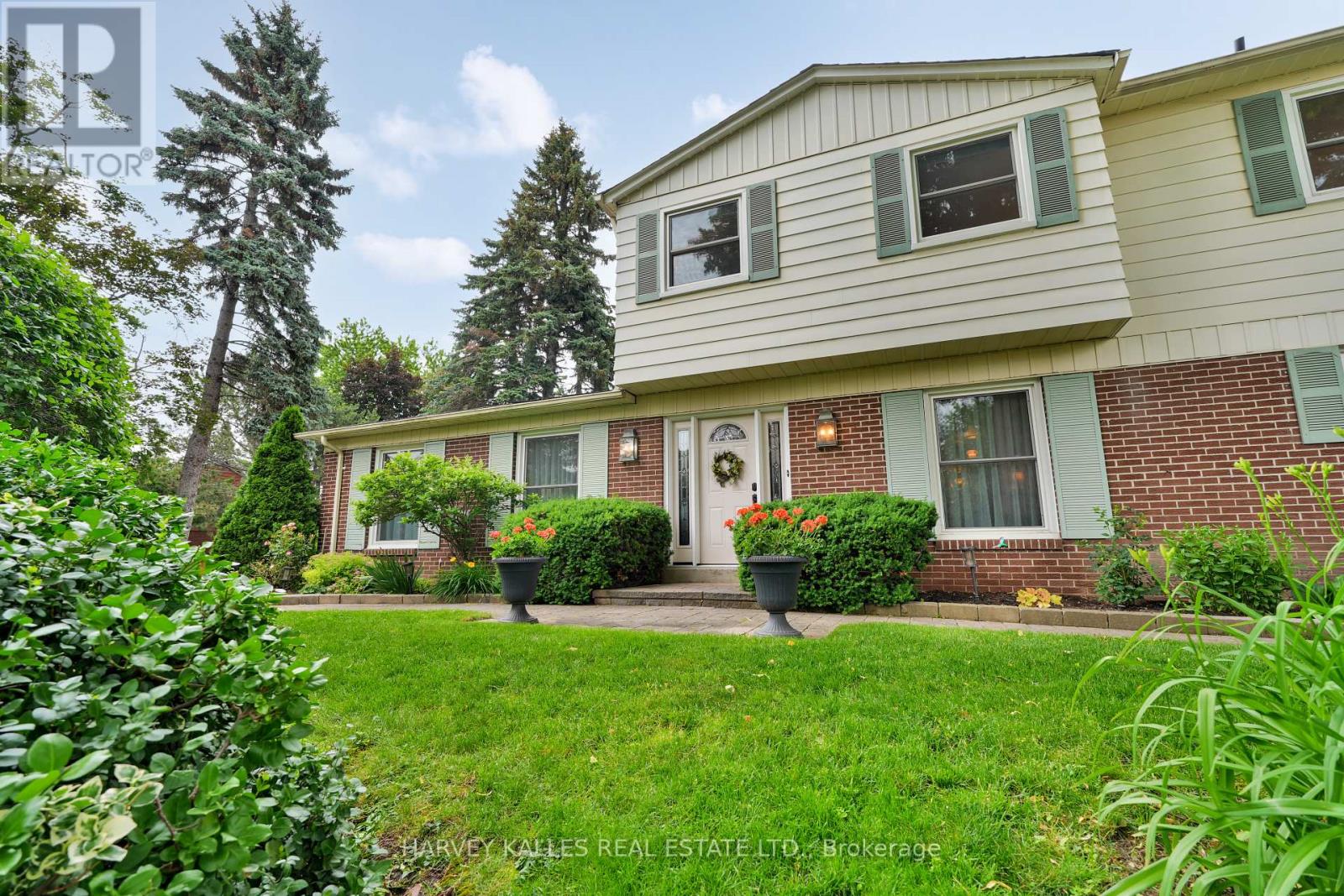 55 Aberfeldy Crescent, Markham, Ontario  L3T 4C3 - Photo 2 - N13496224