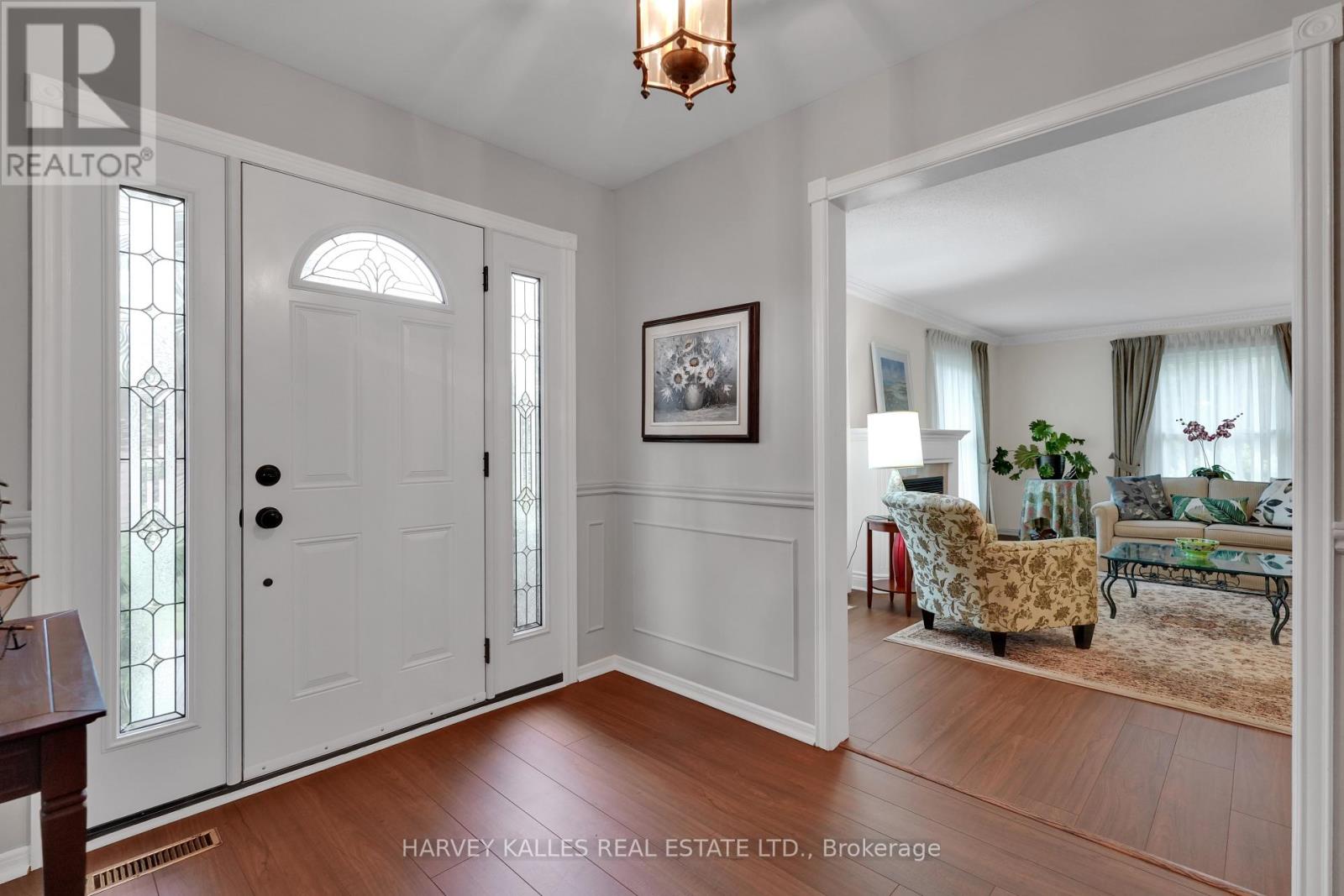 55 Aberfeldy Crescent, Markham, Ontario  L3T 4C3 - Photo 5 - N13496224