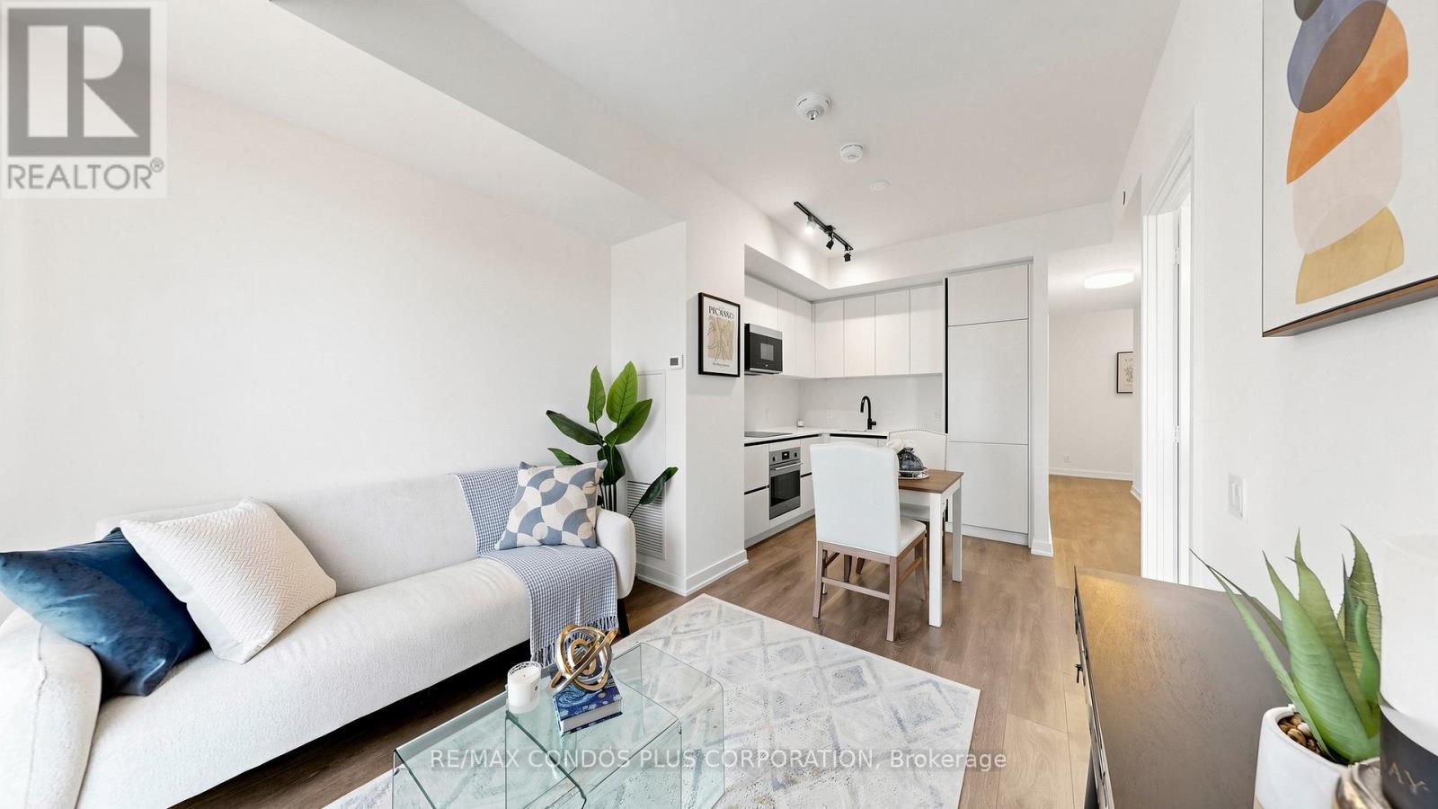 1525 - 108 Peter Street, Toronto, Ontario  M5V 0W2 - Photo 4 - C13471834