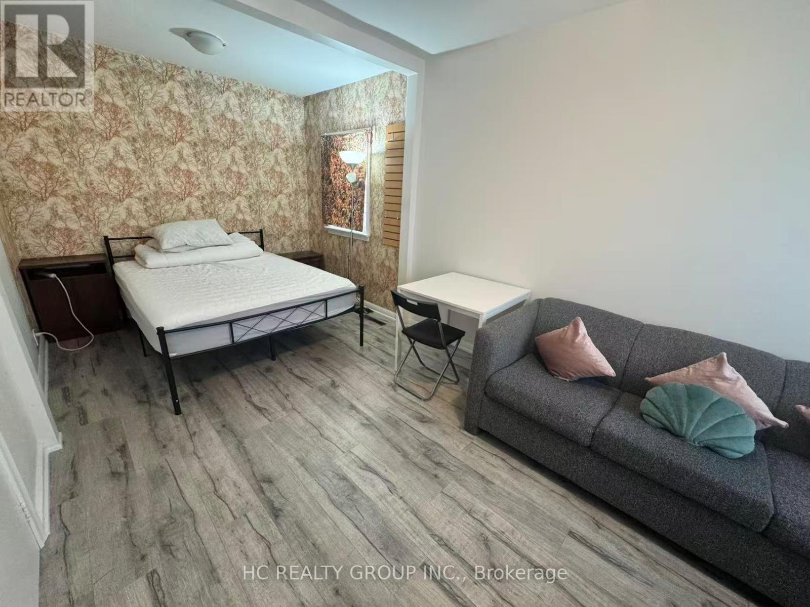 389 Ruth Avenue, Toronto, Ontario  M2M 2J1 - Photo 9 - C13473930
