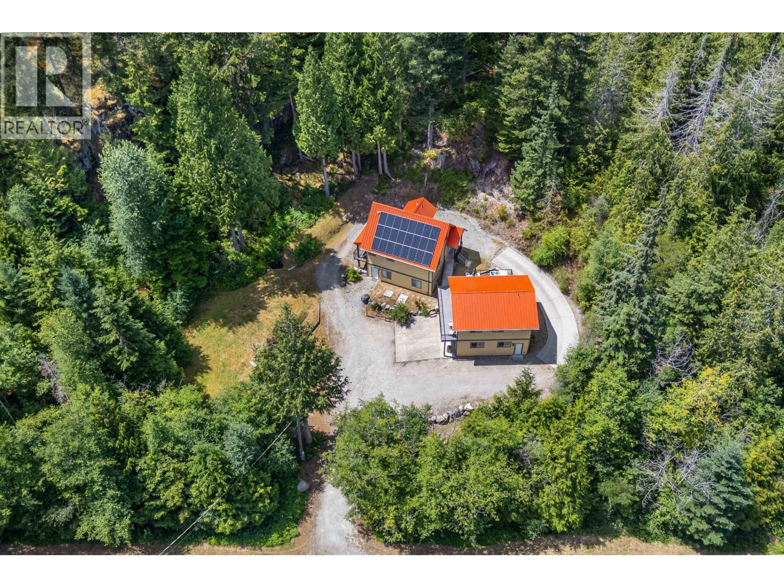 5823 Leaning Tree Road, Halfmoon Bay, British Columbia  V7Z 1C2 - Photo 40 - R3140508