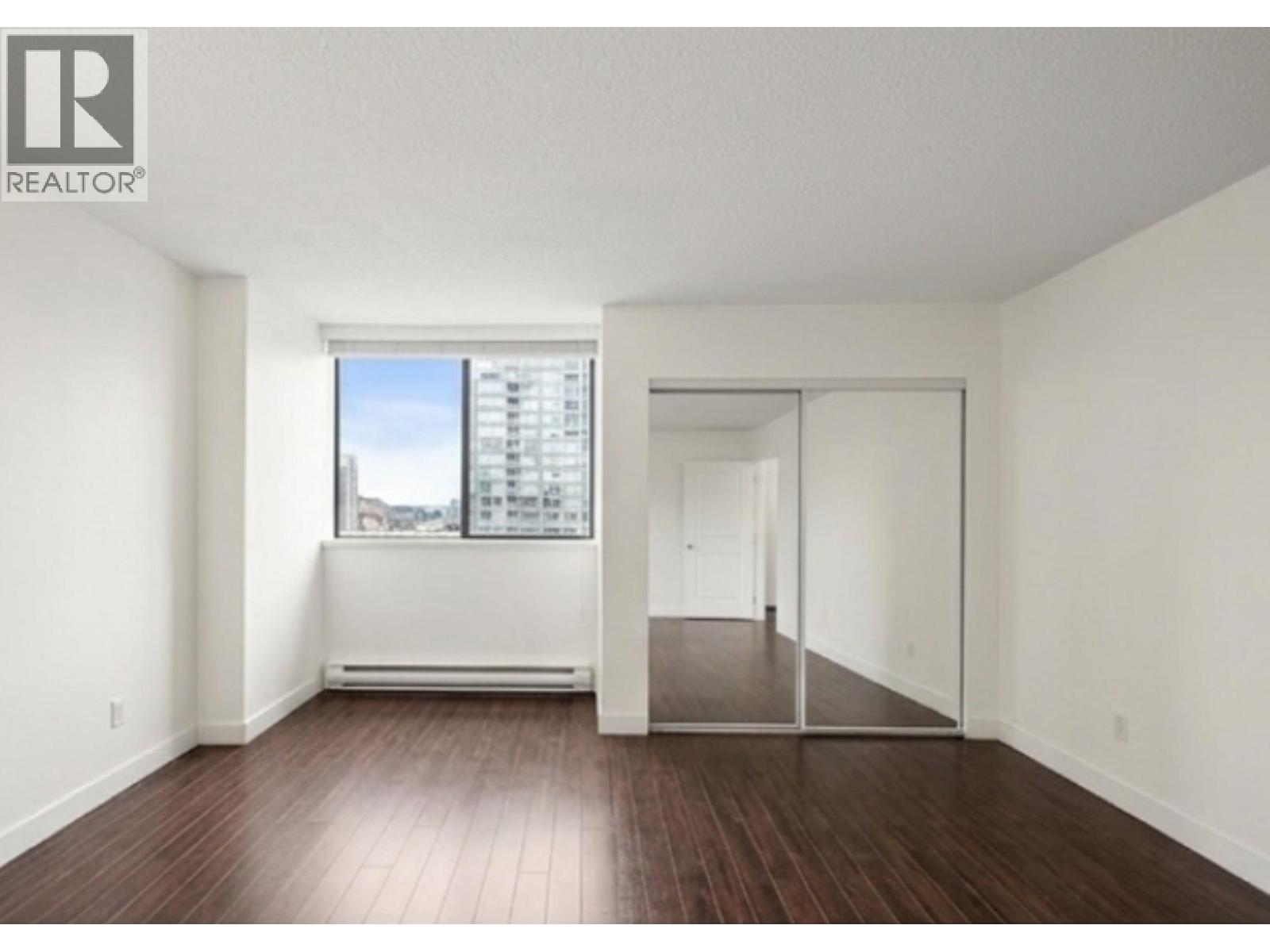 1306 9521 Cardston Court, Burnaby, British Columbia  V3N 4R8 - Photo 11 - R3136665