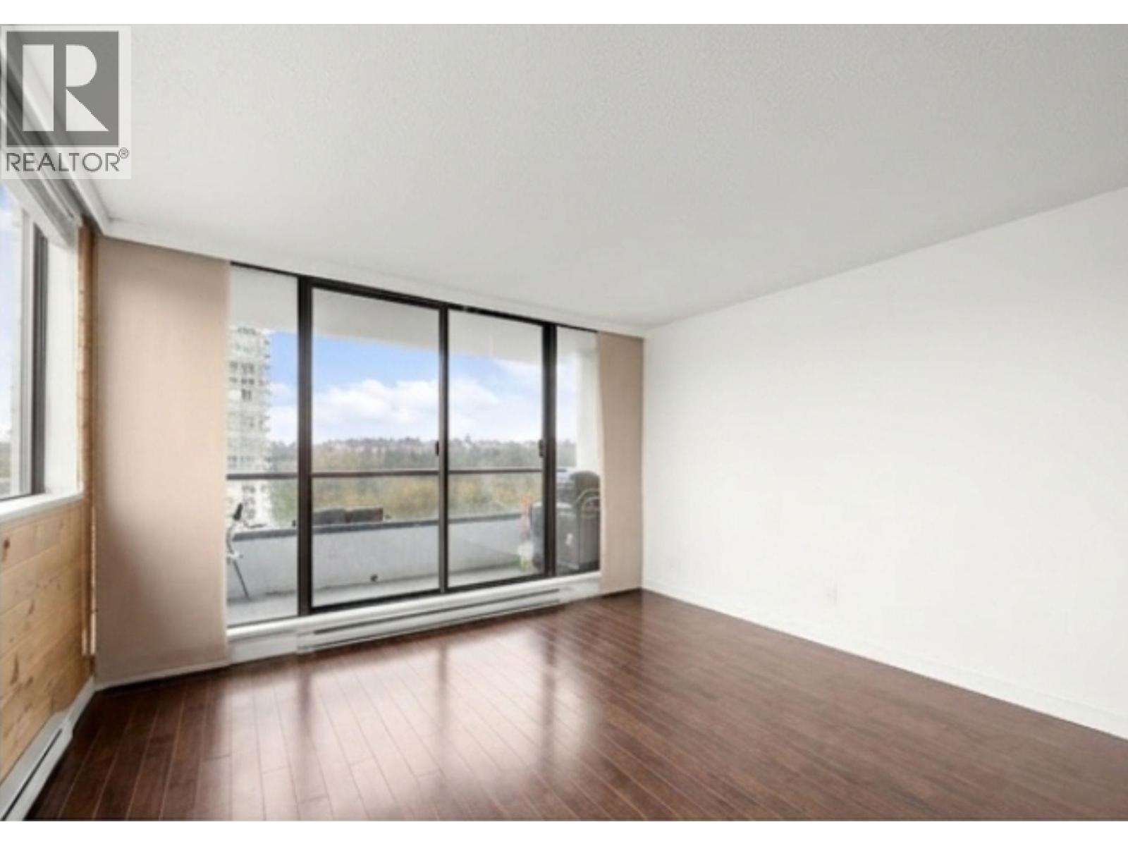 1306 9521 Cardston Court, Burnaby, British Columbia  V3N 4R8 - Photo 12 - R3136665