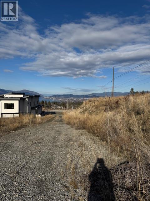602 Trumpeter Road Lot# 6, Kelowna, British Columbia  V1W 4L6 - Photo 2 - 10392921