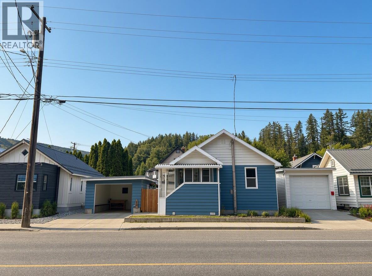 33 WALLINGER Avenue, Kimberley, British Columbia