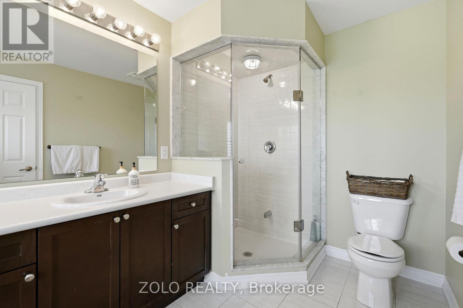 6 Diamond Leaf Lane, Halton Hills, Ontario  L7G 0G7 - Photo 20 - W13479834