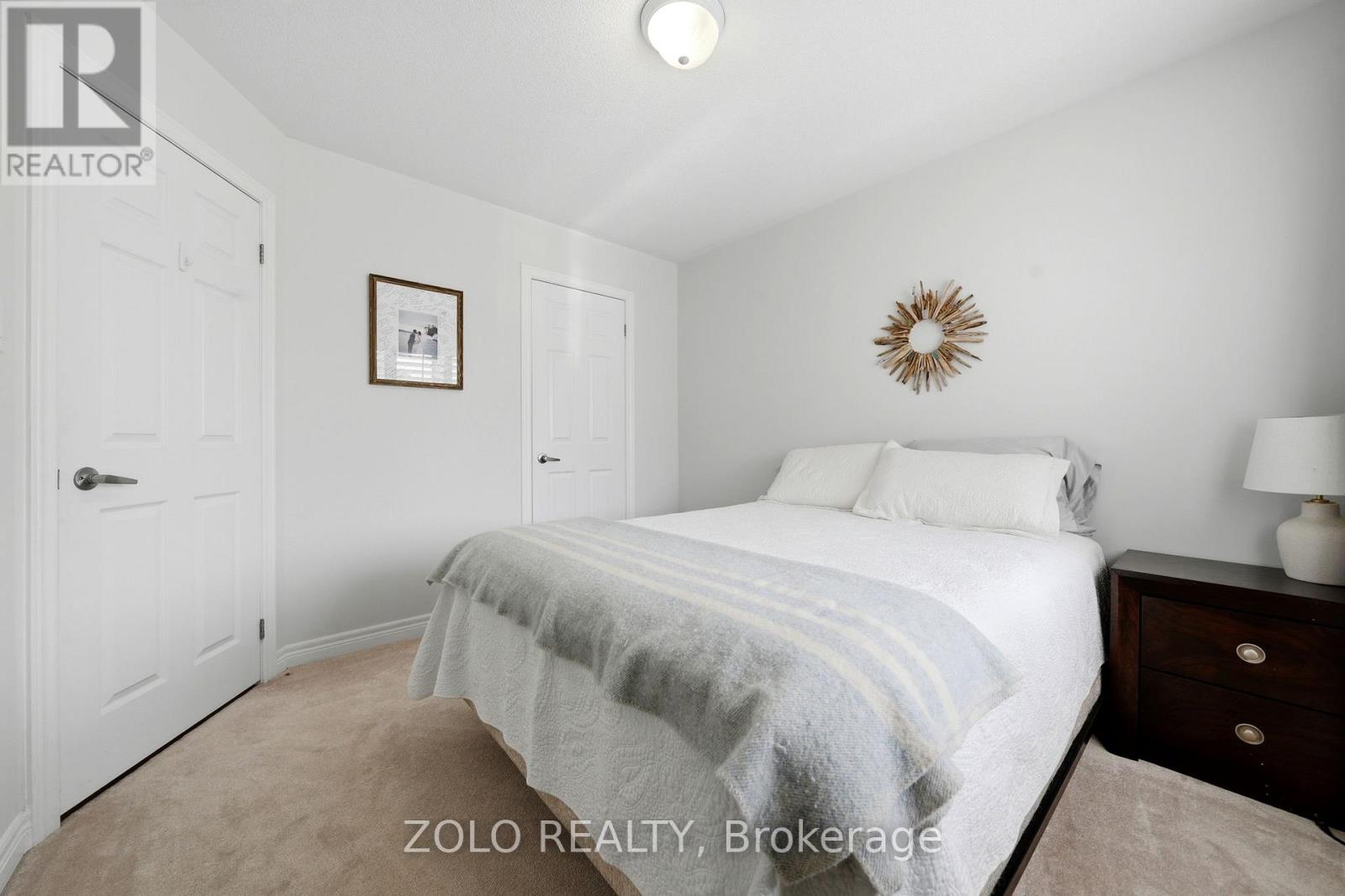 6 Diamond Leaf Lane, Halton Hills, Ontario  L7G 0G7 - Photo 22 - W13479834