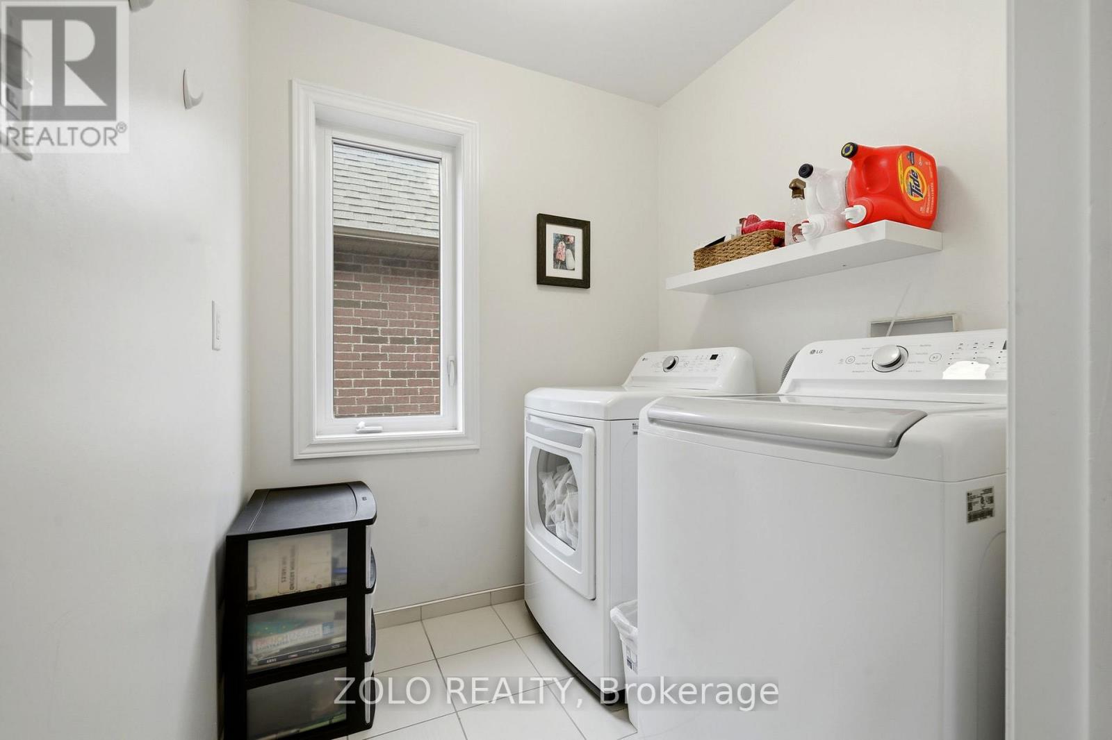 6 Diamond Leaf Lane, Halton Hills, Ontario  L7G 0G7 - Photo 26 - W13479834