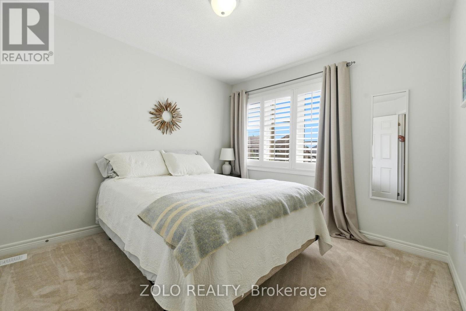 6 Diamond Leaf Lane, Halton Hills, Ontario  L7G 0G7 - Photo 21 - W13479834