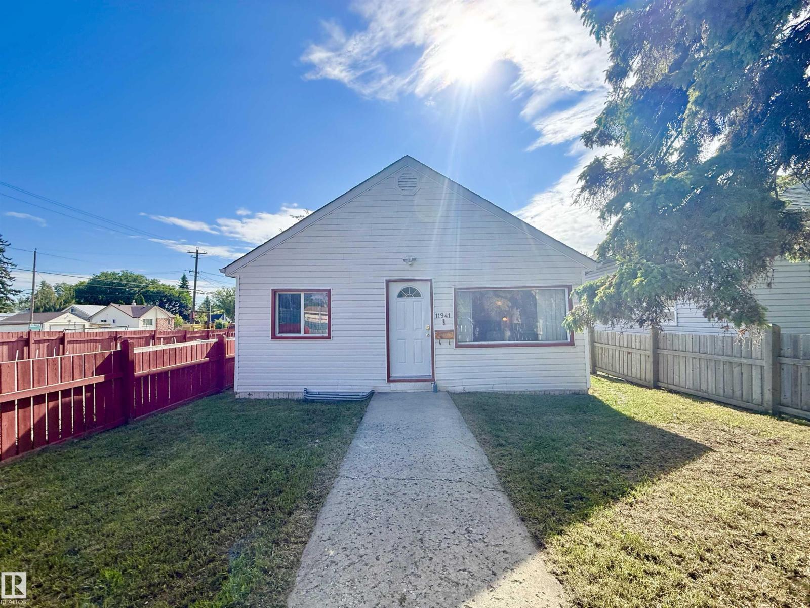 11941 78 ST NW, Edmonton, Alberta