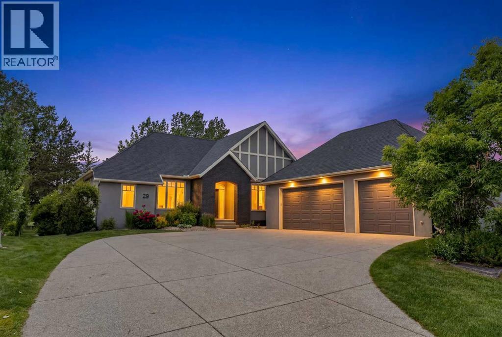 29 Meadow Pointe Drive, Heritage Pointe, Alberta