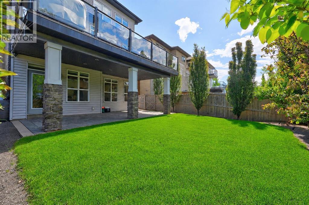 60 Tremblant Terrace SW, Calgary, Alberta  T3H 0B9 - Photo 40 - A2324421
