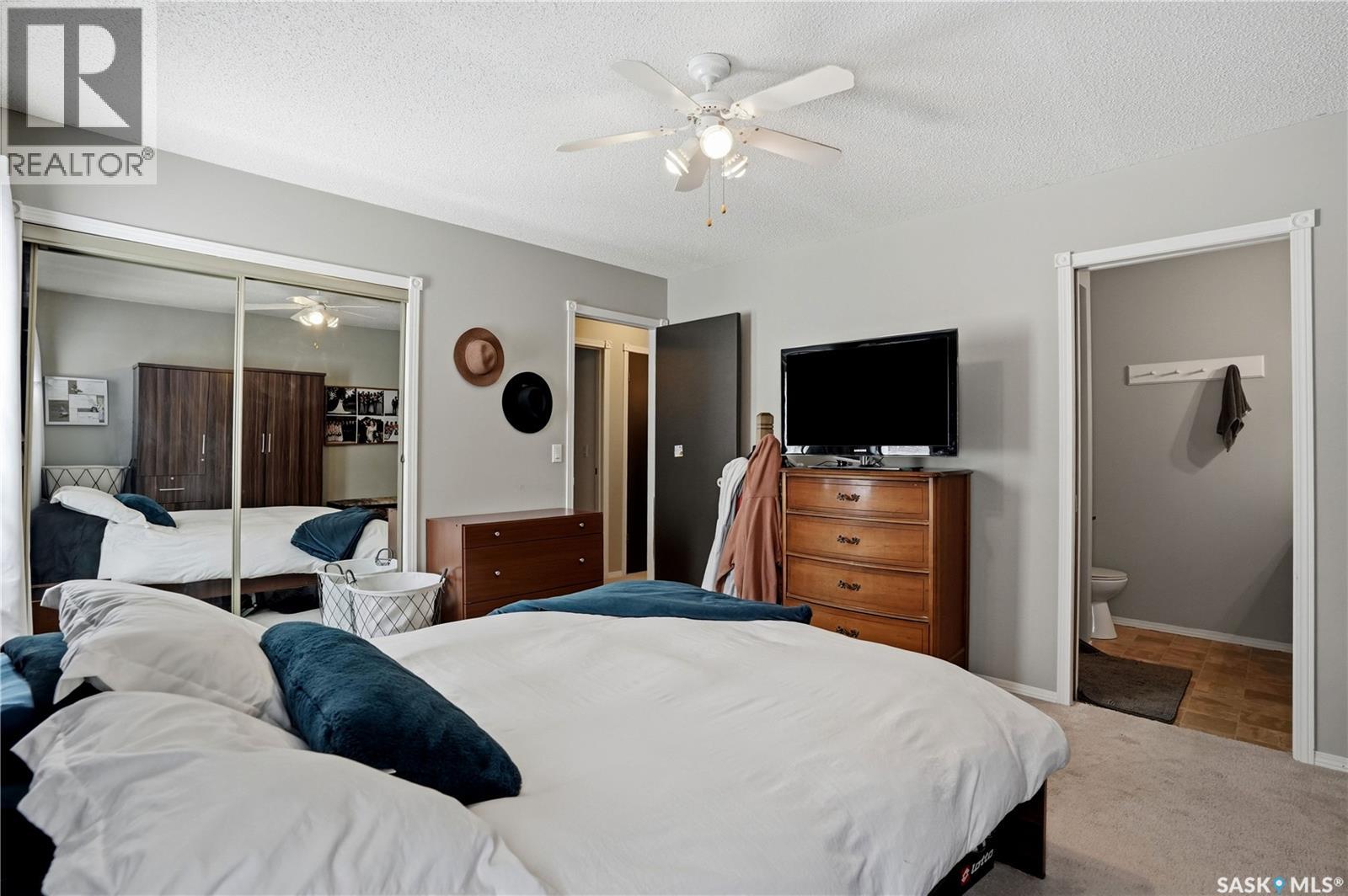 3342 Linden Grove, Regina, Saskatchewan  S4V 2N7 - Photo 18 - SK040739