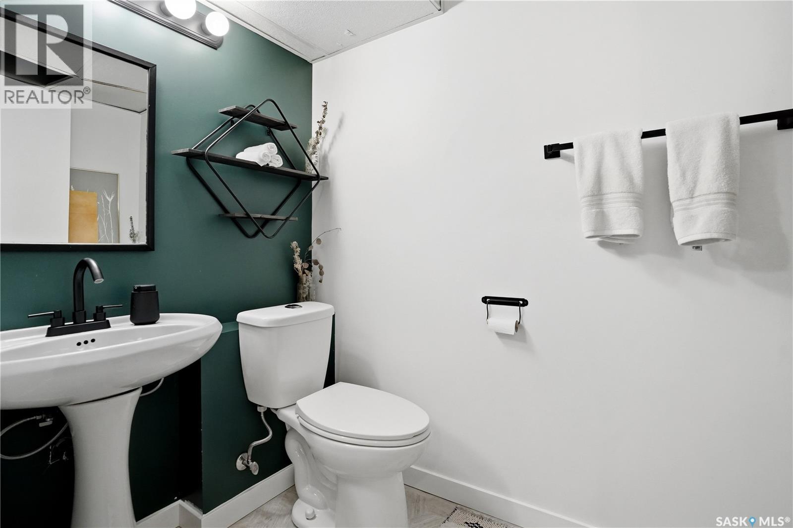 3342 Linden Grove, Regina, Saskatchewan  S4V 2N7 - Photo 34 - SK040739