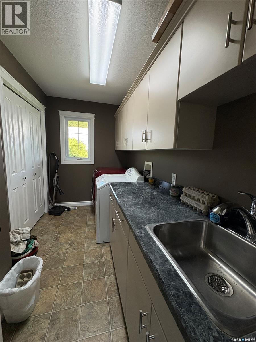 Morning Dew Acres, Cana Rm No. 214, Saskatchewan  S0A 2P0 - Photo 19 - SK040734