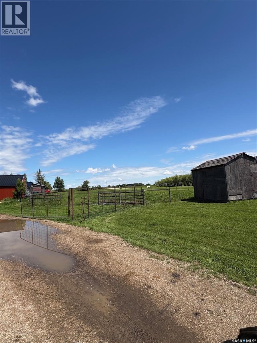 Morning Dew Acres, Cana Rm No. 214, Saskatchewan  S0A 2P0 - Photo 68 - SK040734