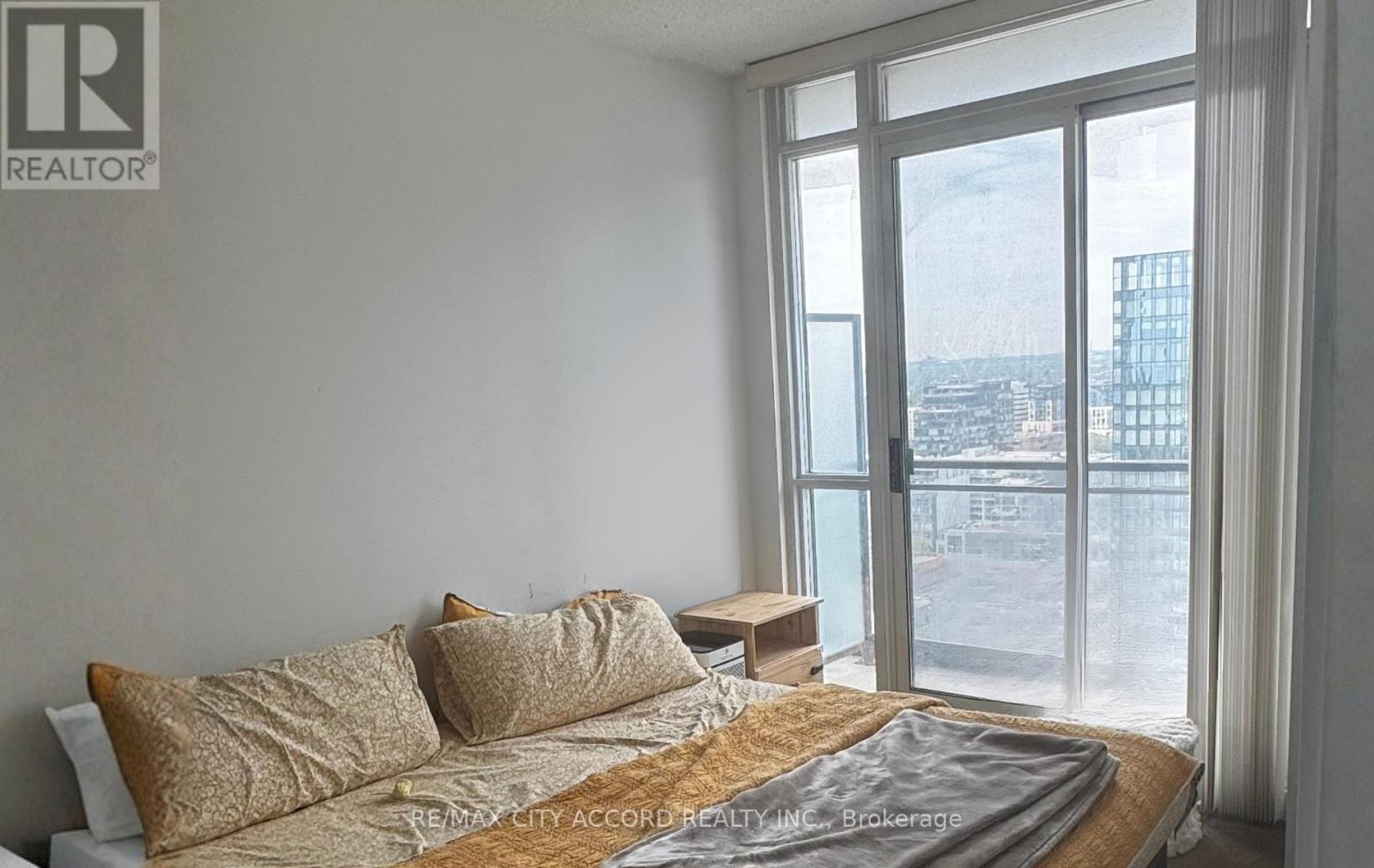 3005 - 25 Capreol Court, Toronto, Ontario  M5V 3Z7 - Photo 7 - C13243266