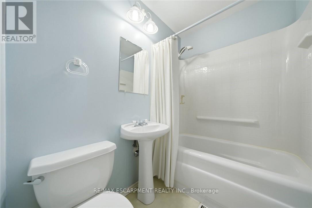 89 Charlotte Street, Hamilton, Ontario  L9K 4V3 - Photo 16 - X13489580