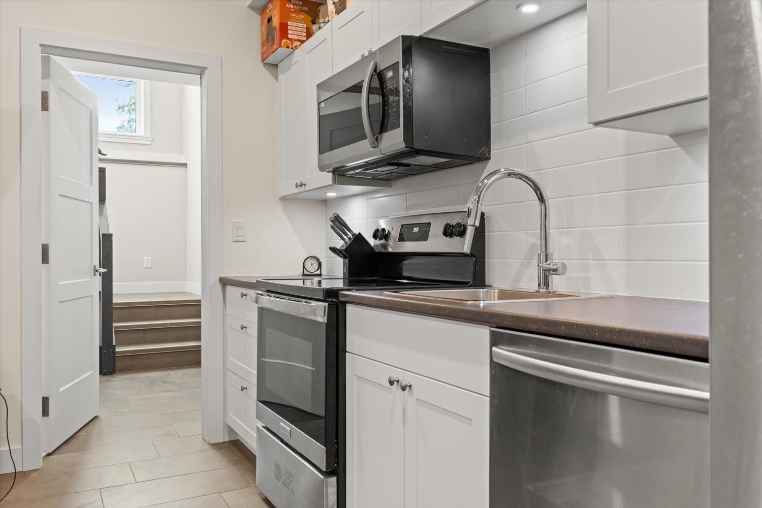 413 Maple Street, Cultus Lake North, Cultus Lake, British Columbia  V2R 4Z3 - Photo 28 - R3140430