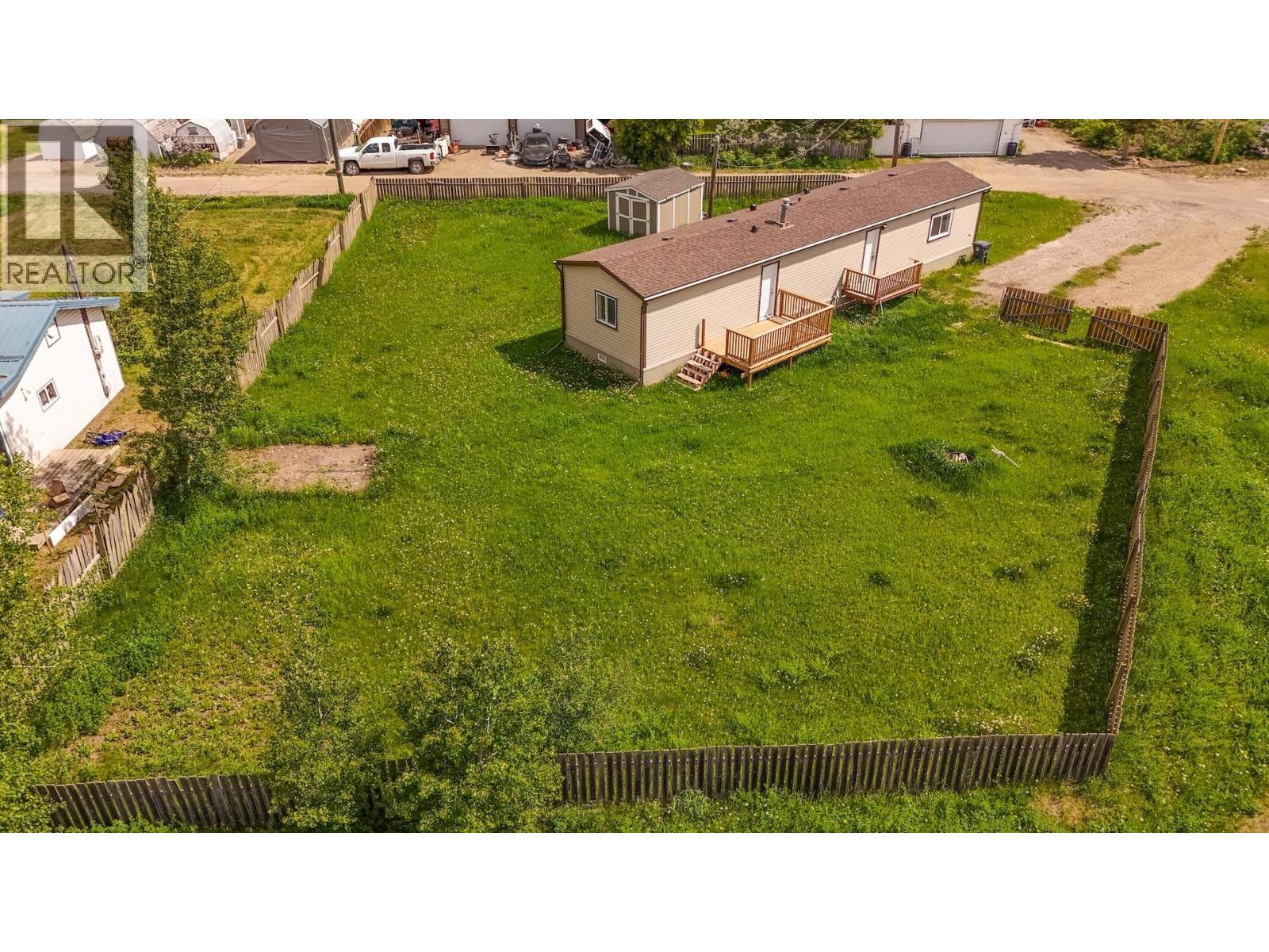 10863 102 Street, Taylor, British Columbia  V0C 2K0 - Photo 1 - R3099615