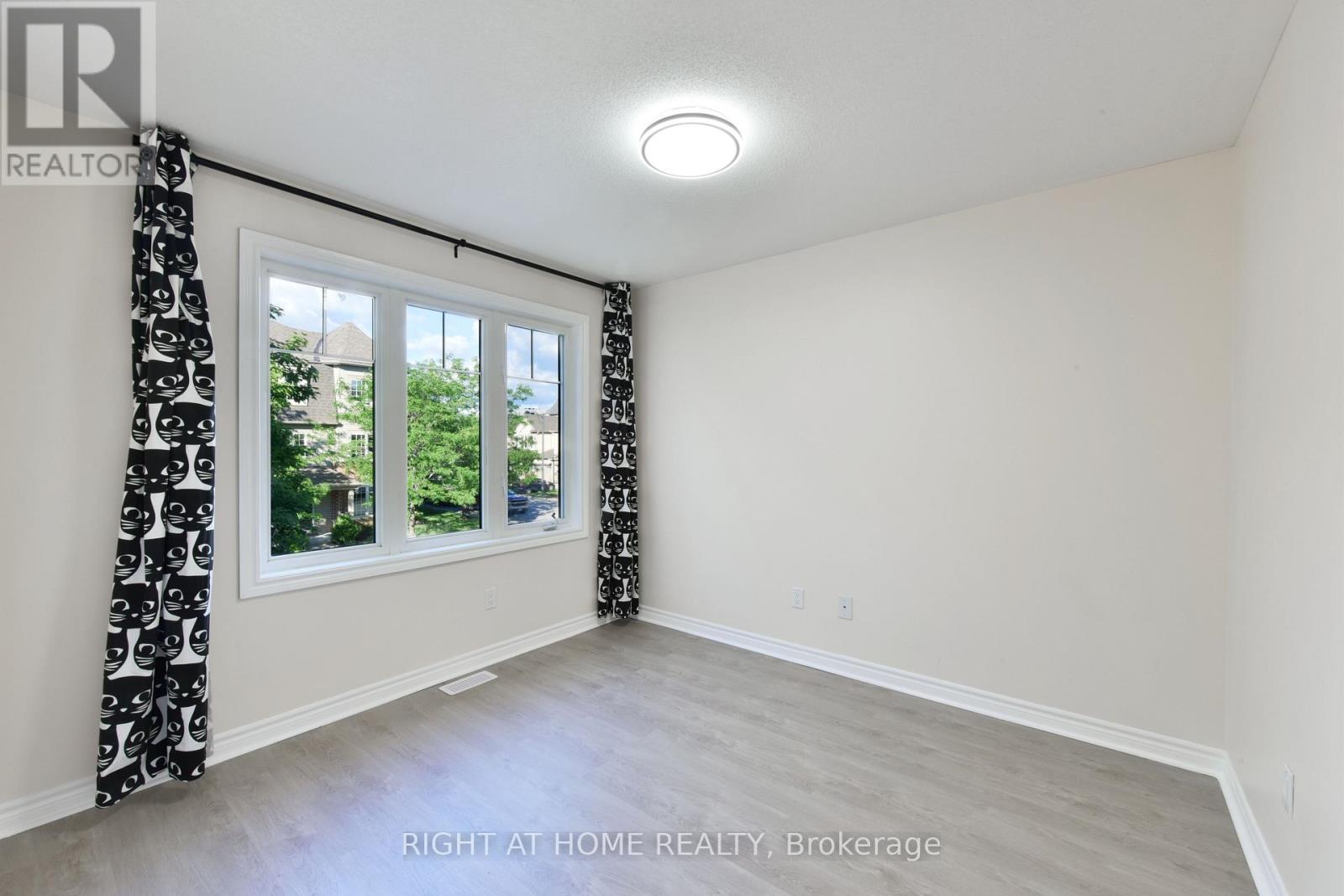 1053 Pampero Crescent, Ottawa, Ontario  K2S 0N5 - Photo 31 - X13496576
