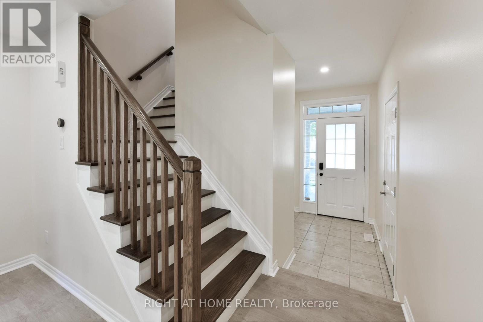 1053 Pampero Crescent, Ottawa, Ontario  K2S 0N5 - Photo 7 - X13496576