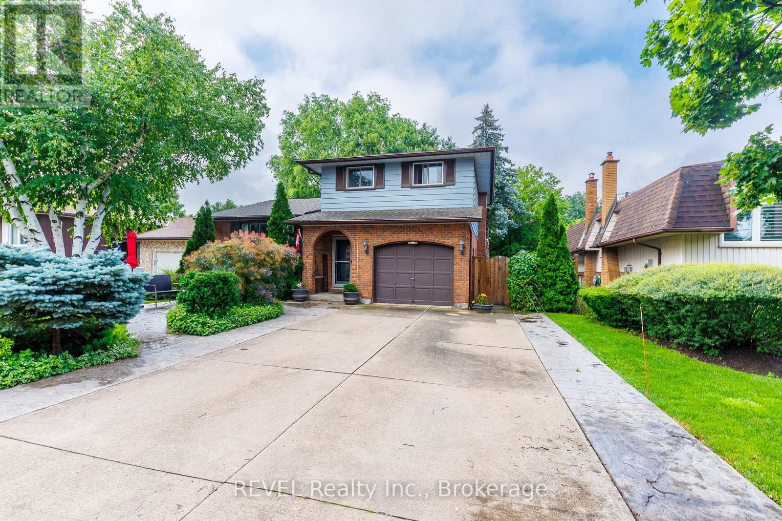 14 SHETLAND CRESCENT, St. Catharines, Ontario