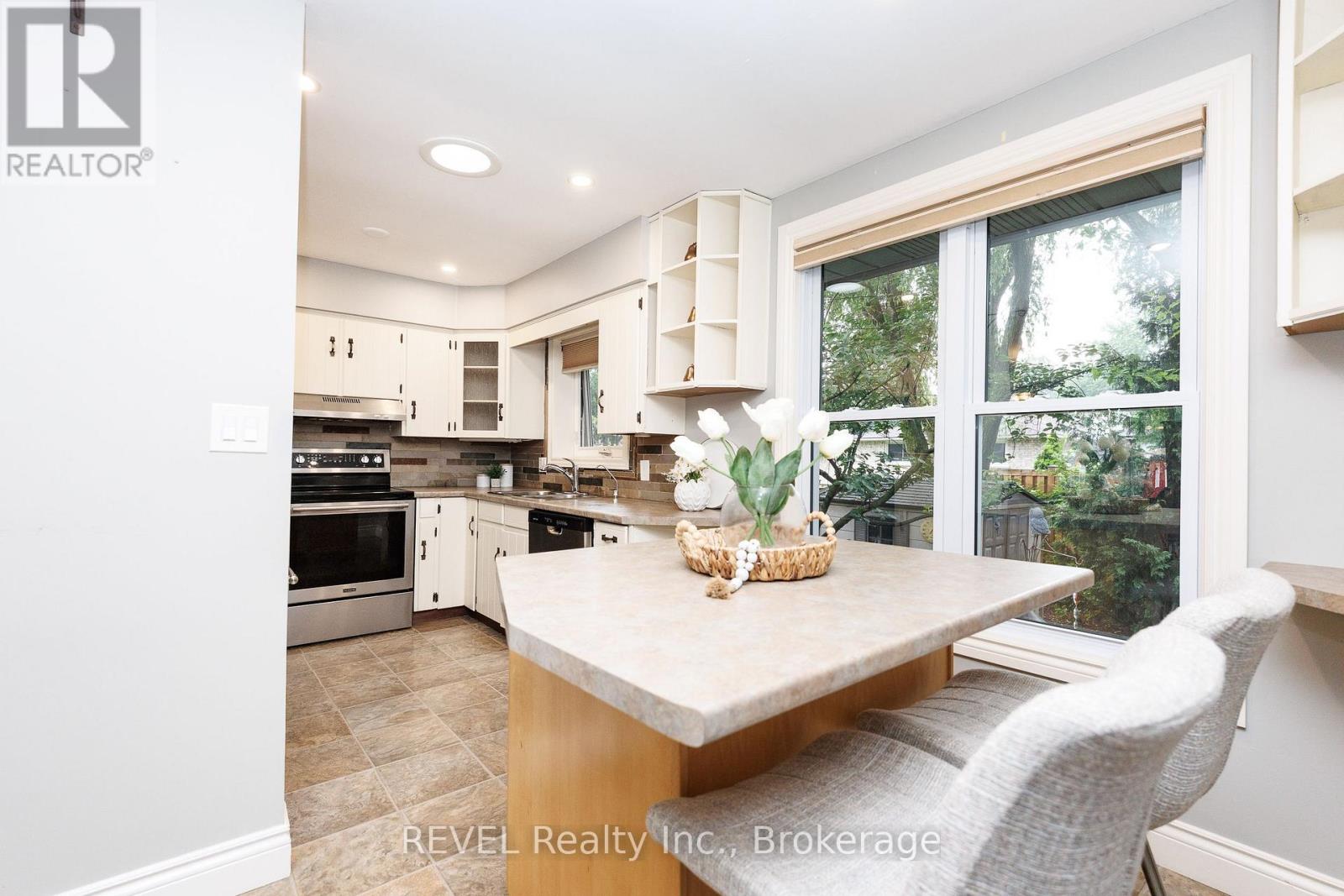 14 Shetland Crescent, St. Catharines, Ontario  L2P 3P7 - Photo 14 - X13496564