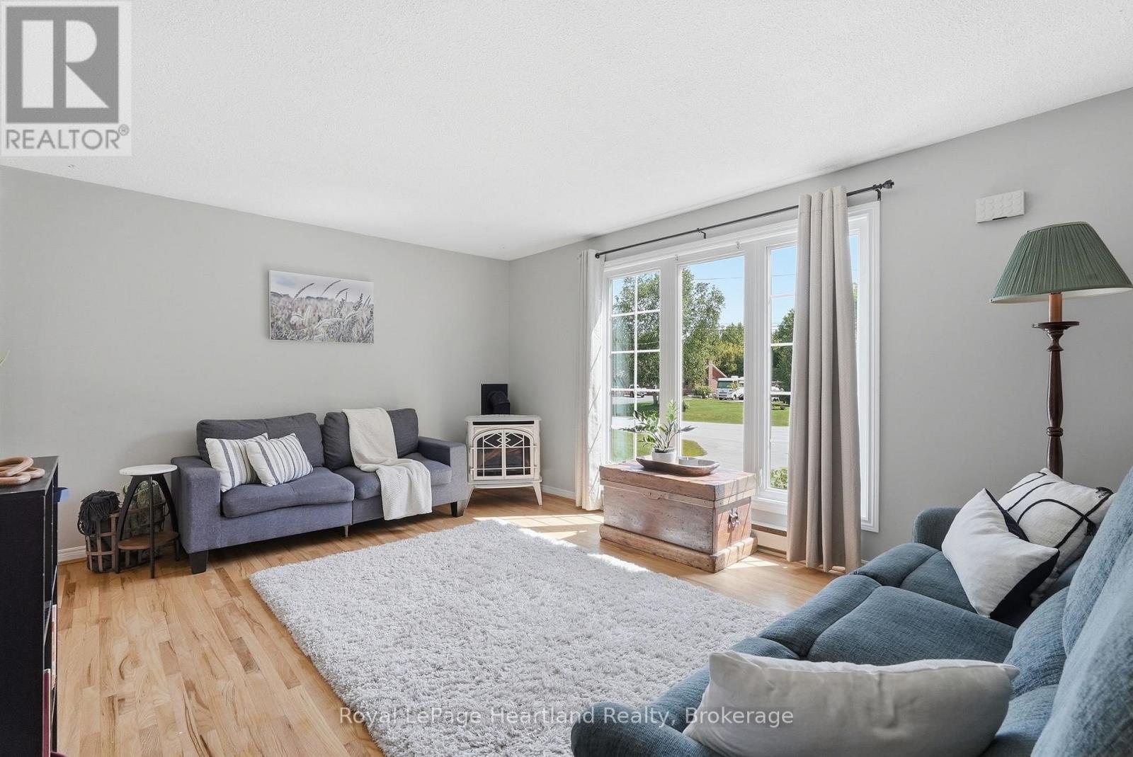 106 Cedar Court, Chatsworth, Ontario  N0H 1G0 - Photo 8 - X13496552