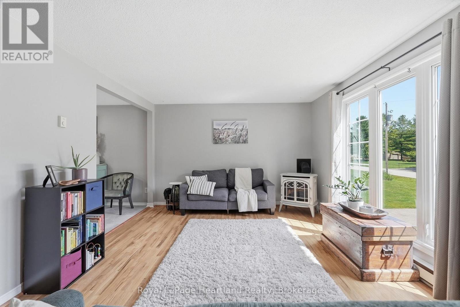 106 Cedar Court, Chatsworth, Ontario  N0H 1G0 - Photo 9 - X13496552