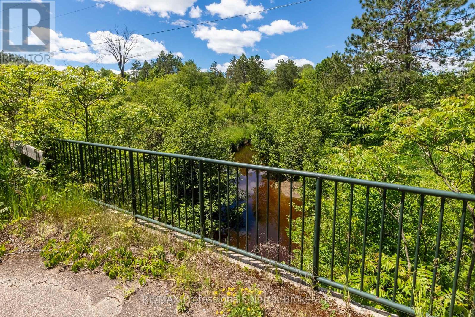 551 Muskoka 118 Road W, Bracebridge, Ontario  P1L 1Y1 - Photo 5 - X13496570