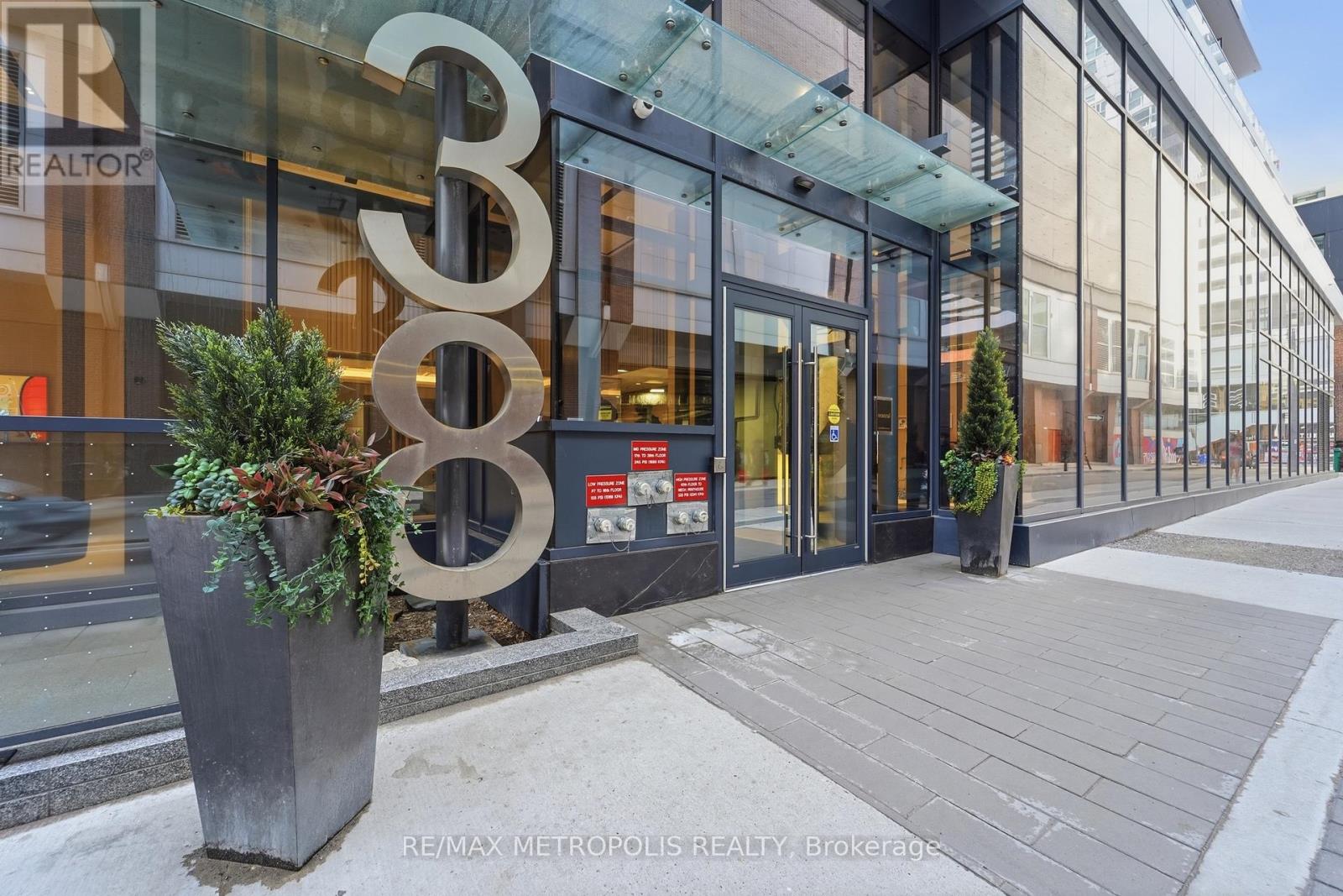 2711 - 38 WIDMER STREET, Toronto, Ontario
