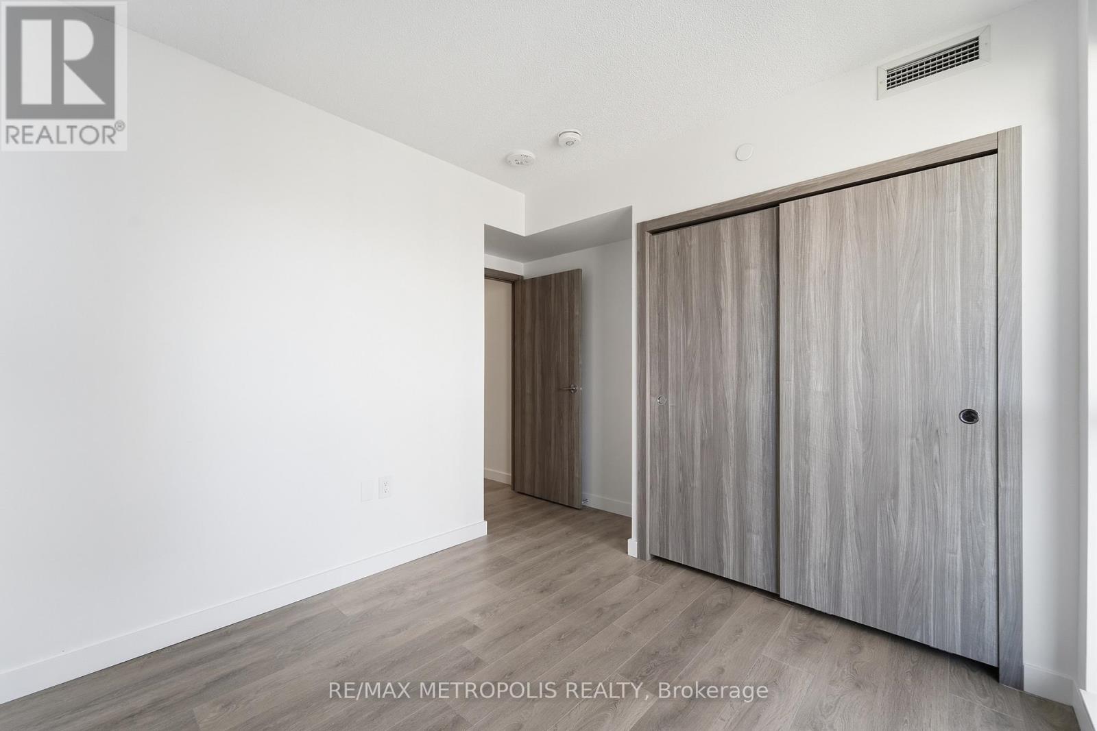 2711 - 38 Widmer Street, Toronto, Ontario  M5V 0P7 - Photo 11 - C13496568