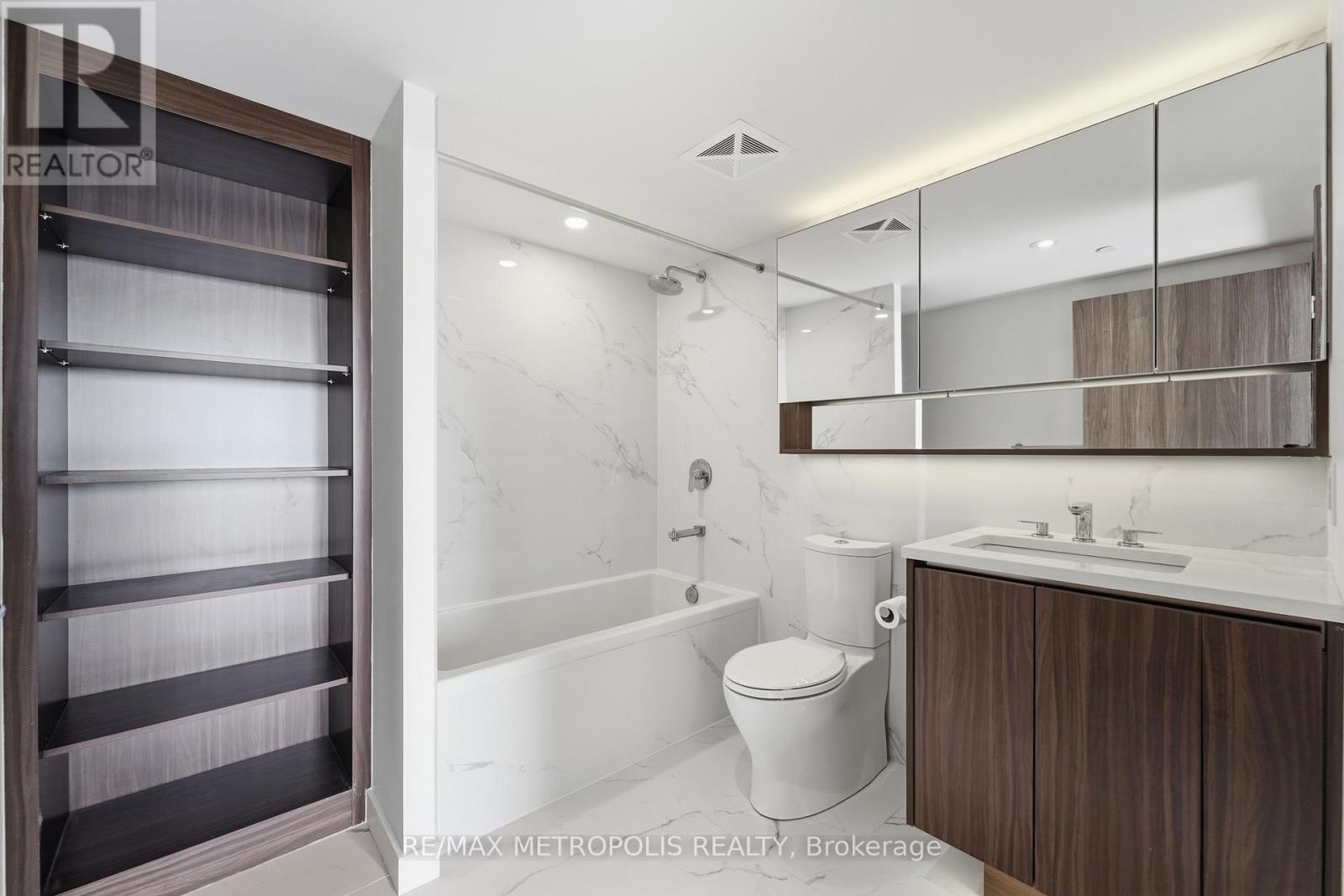2711 - 38 Widmer Street, Toronto, Ontario  M5V 0P7 - Photo 18 - C13496568