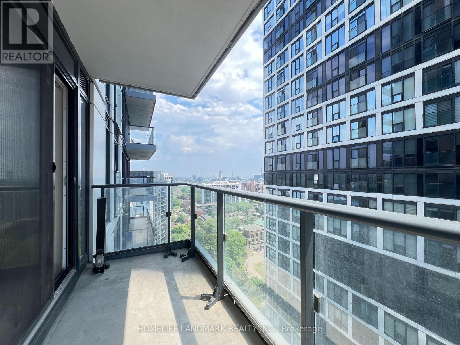 2205 - 251 Jarvis Street, Toronto, Ontario  M5B 0C3 - Photo 3 - C13496608