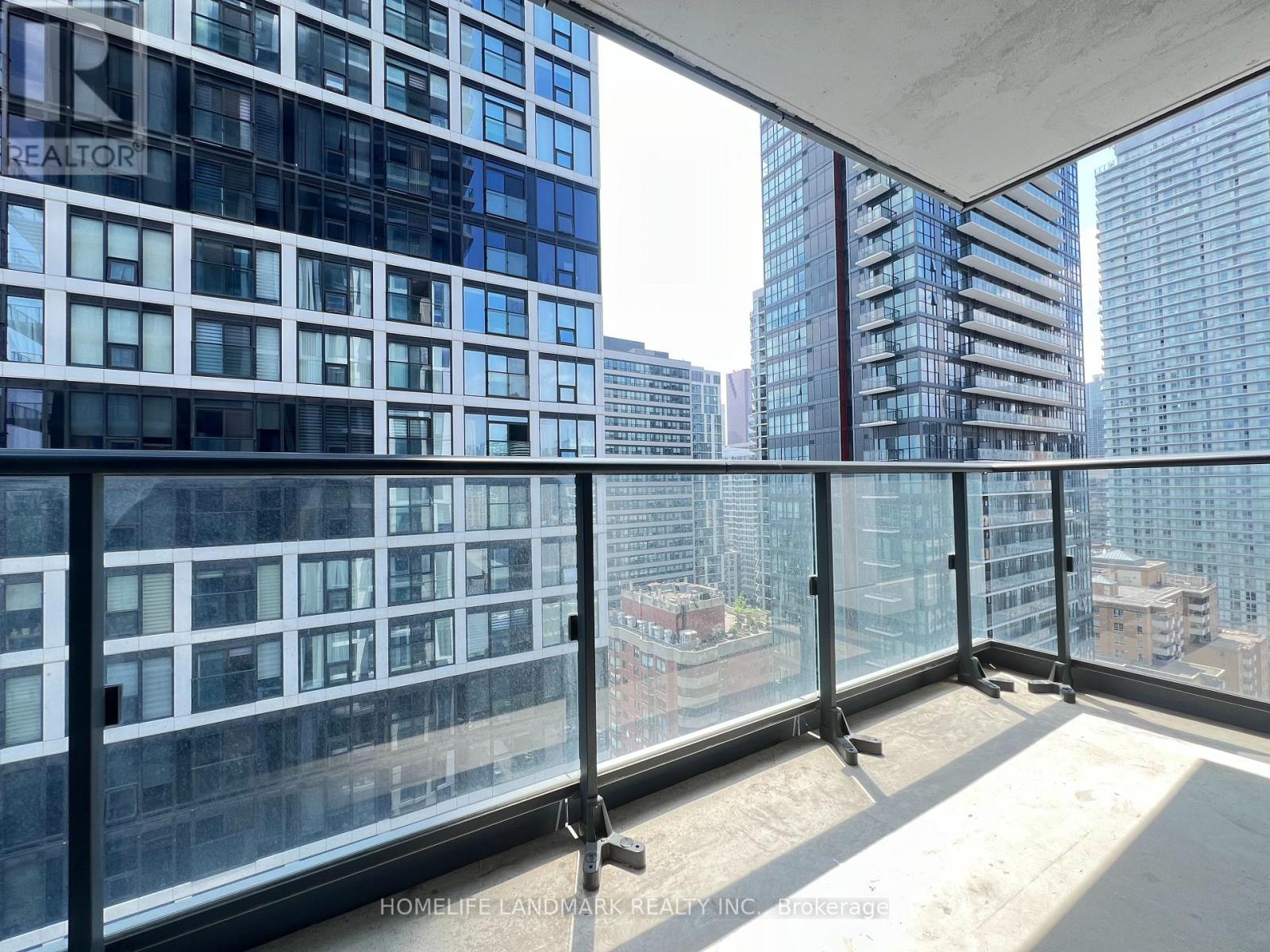 2205 - 251 Jarvis Street, Toronto, Ontario  M5B 0C3 - Photo 4 - C13496608