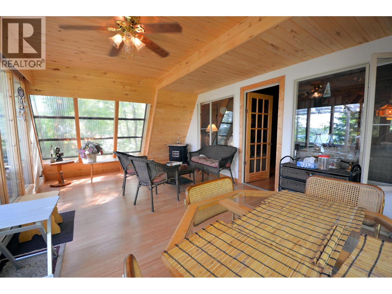 50760 Lloyd Drive, Cluculz Lake, British Columbia  V0J 3A3 - Photo 6 - R3140544