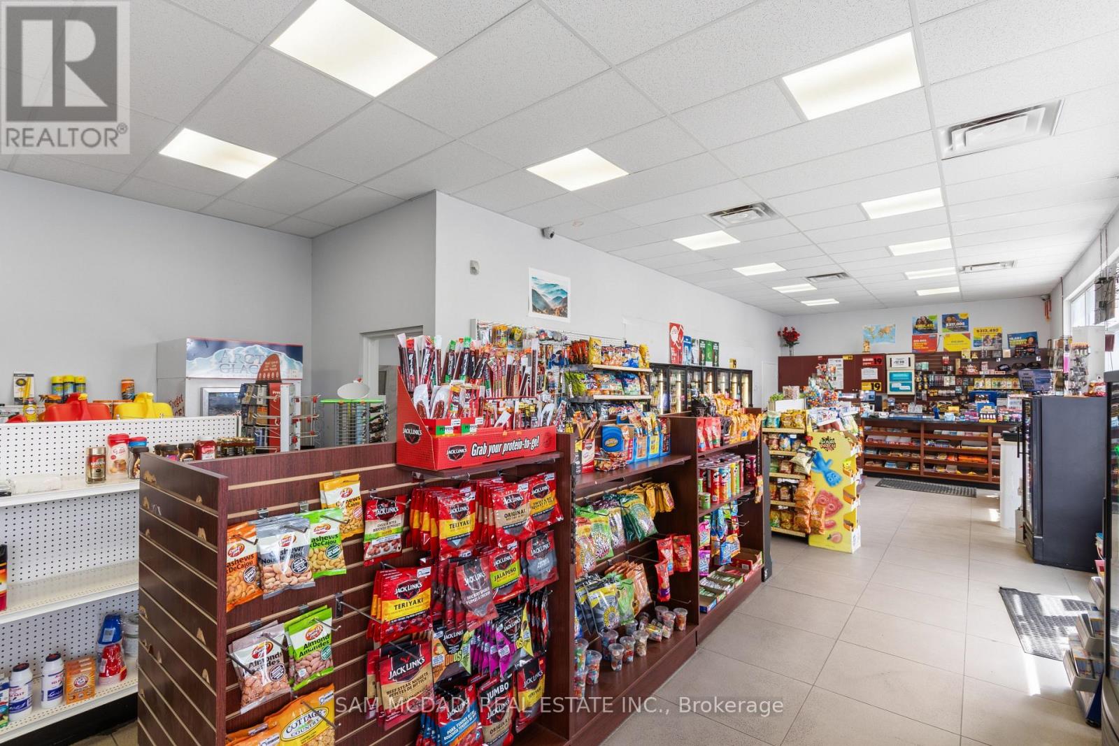 6199 Steeles Avenue W, Toronto, Ontario  M9L 2V1 - Photo 12 - W13496604