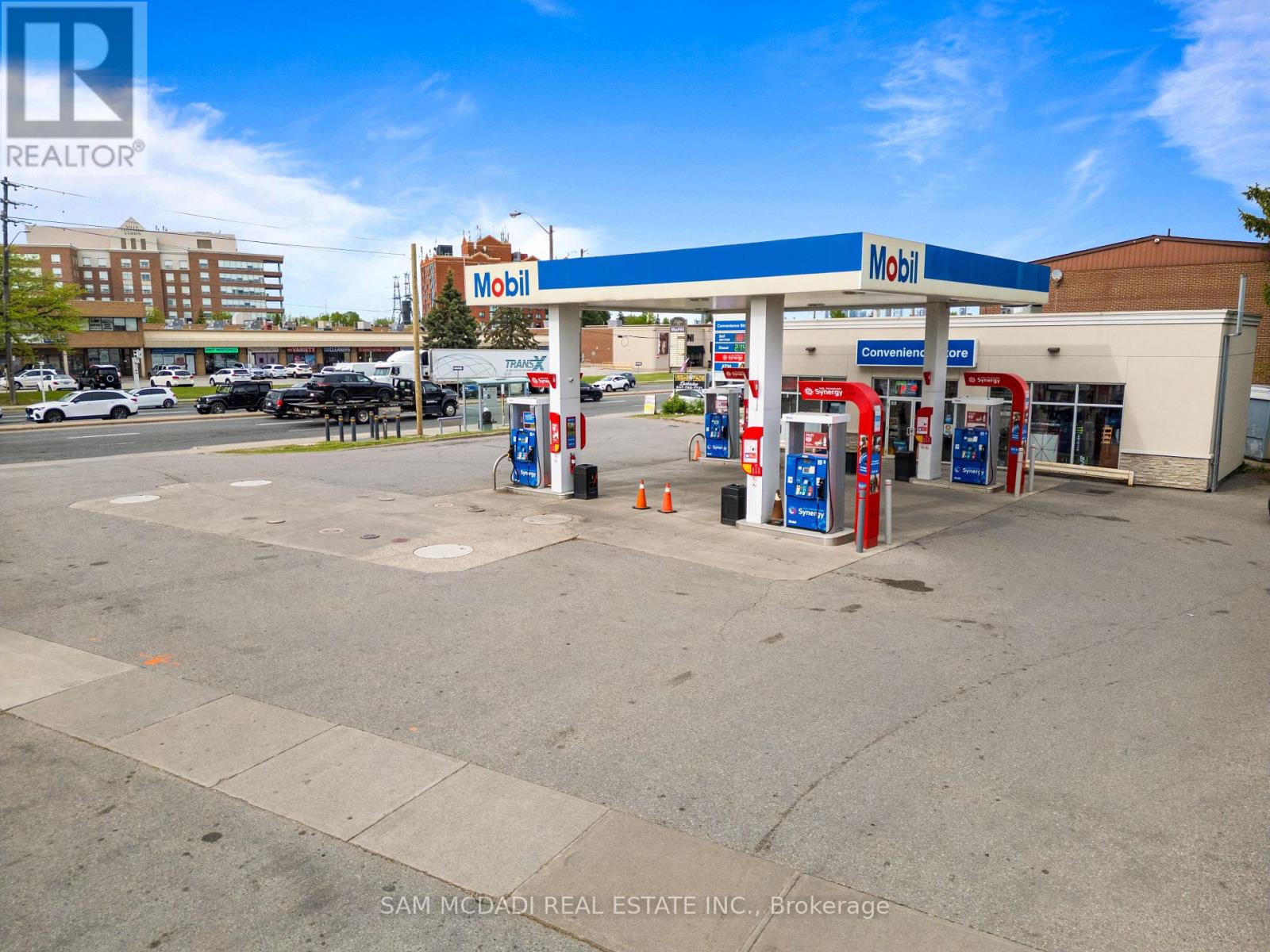 6199 Steeles Avenue W, Toronto, Ontario  M9L 2V1 - Photo 5 - W13496604